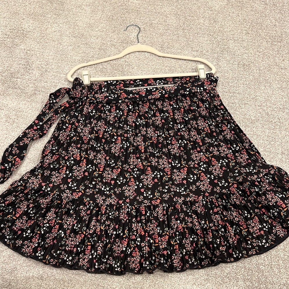 Loft skirt